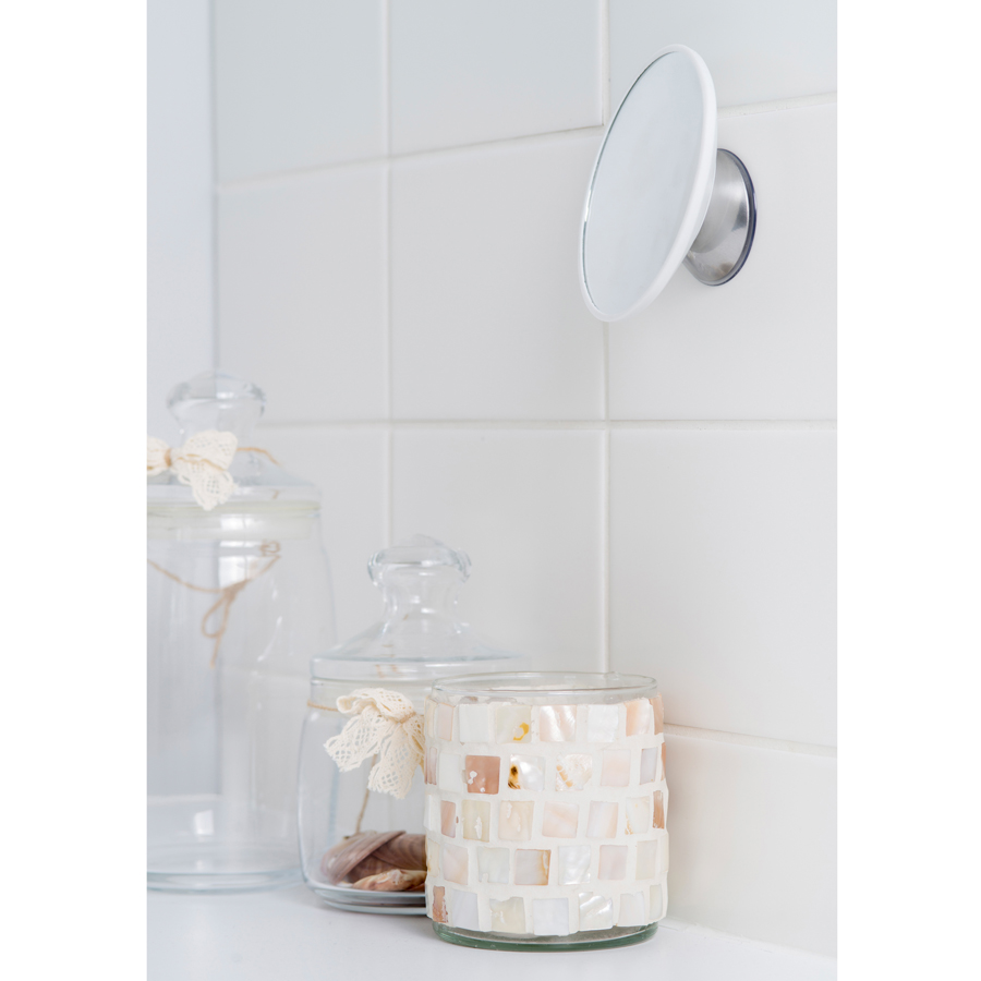 Detachable Magnifying Mirror X20. AirMirror™. White. Hidden suction cup fitting. Magnetic fastener. ø 11,2 cm, 1,4 cm depth. Glass. Silicone - 4