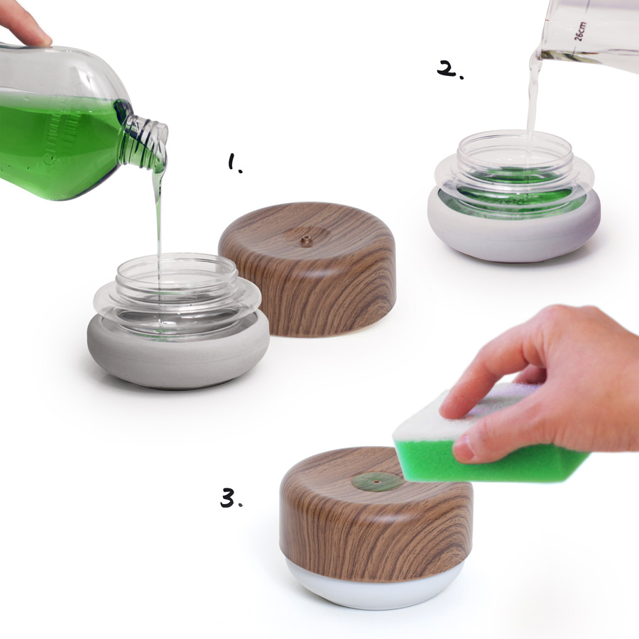 Sustainable Dish Soap Dispenser Do-Dish™ - Dark Wood Decor/Light Gray. ø11x6,5 cm. PET, plastic, silicone - 7