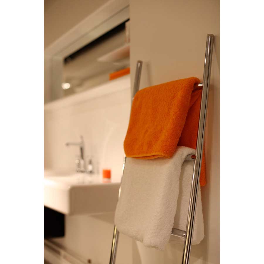 Towel ladder - Polished. 48x3x149 cm. Chromed stainless steel  - 1